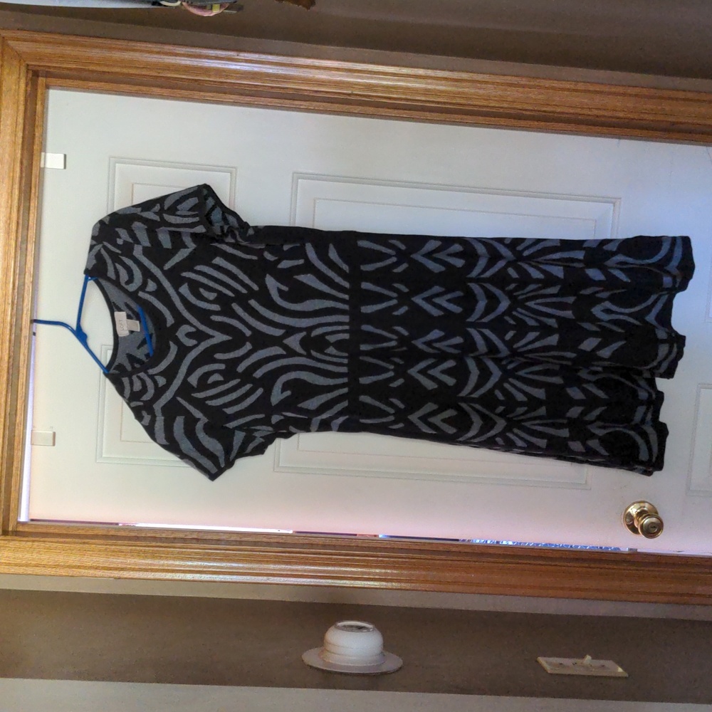 Loft Large Dress